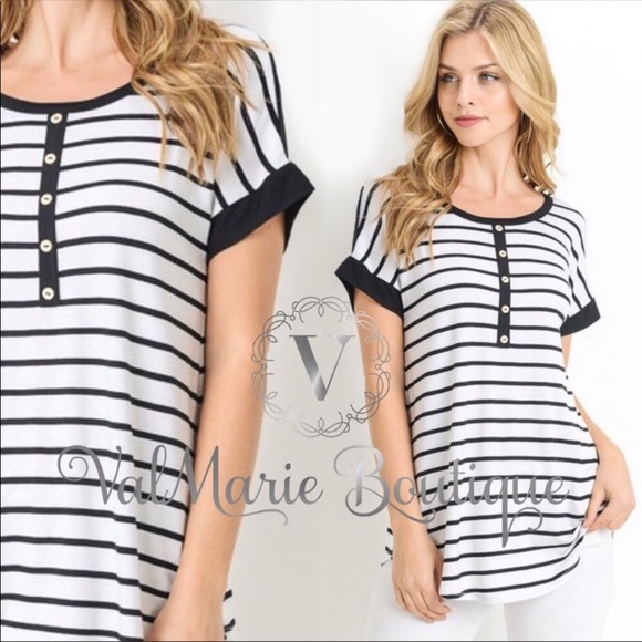 Anthropologie Tops - NEW Black and White Strip Soft Tee L 10 12